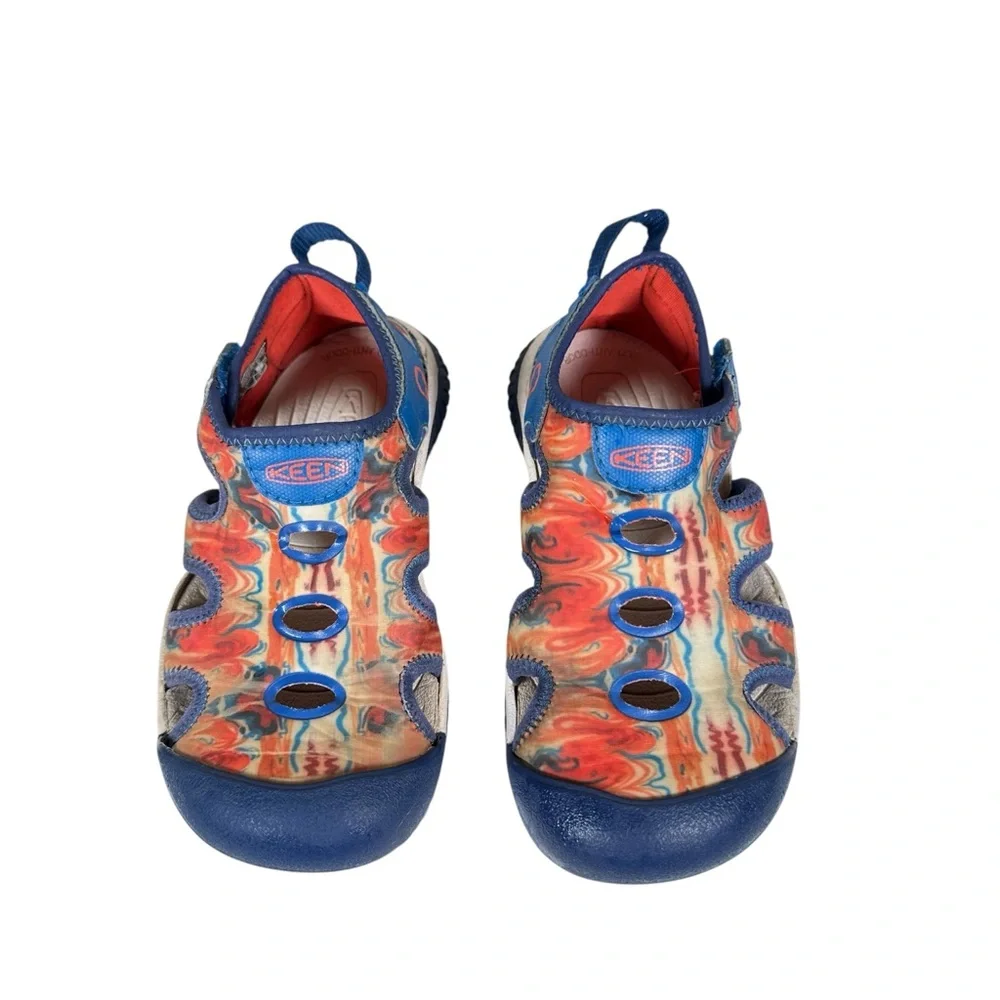 KEEN Stingray Closed Toe Water Sandals